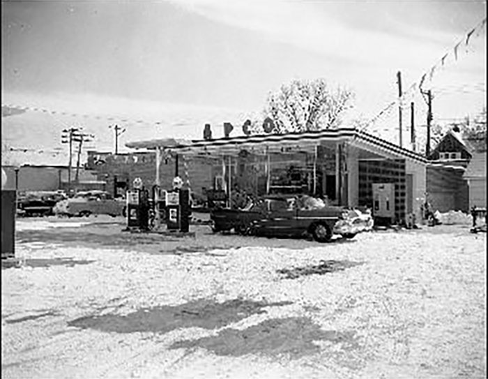 APCO Gas Station, Hays, KS